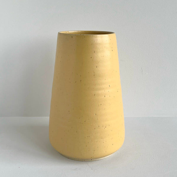 Large Vase, Curry